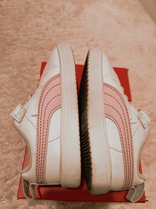 Adidași fetite puma mărimea 24
