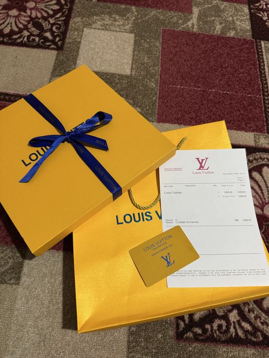 Louis Vuitton шарф гонконгский | орамал