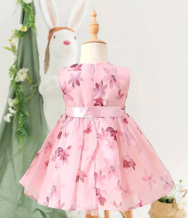 Официални бебешки рокли