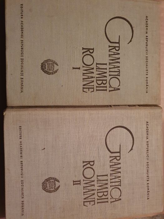 Vand diverse Dictionare