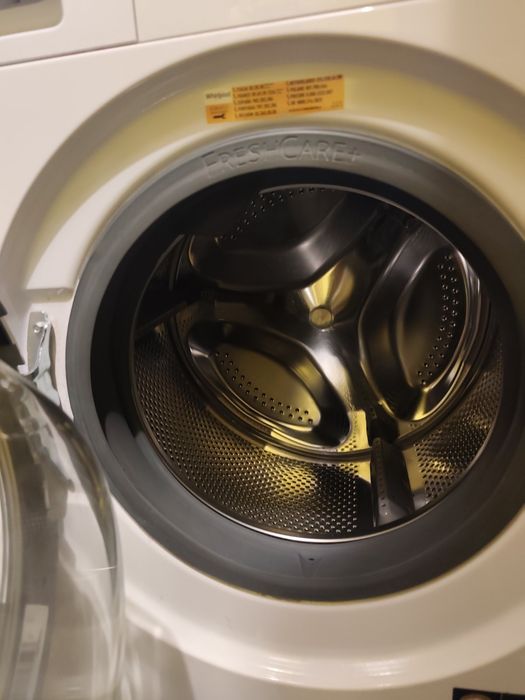 Пералня  whirlpool 6sense