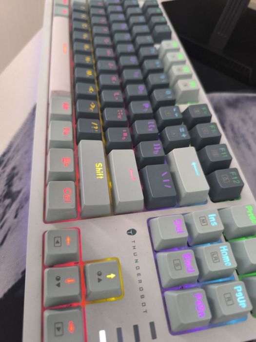 Продам ПЕРИФЕРИЮ Для компьютера