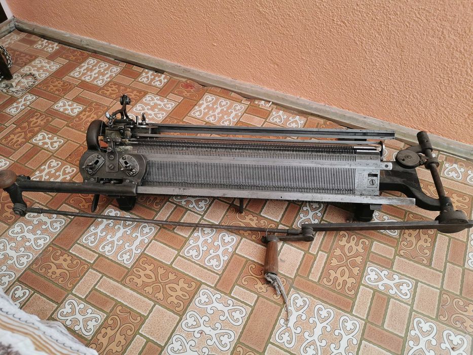 Плетачна машина за ръчно плетене