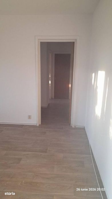 3 camere 2 balcoane, 3 min metrou Gorjului. 112500 euro