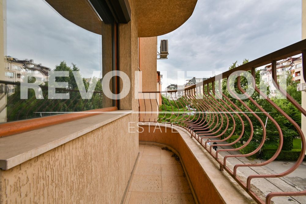 Дава се под наем Тристаен апартамент в София, Борово - 95 кв.м за 800 € - Снимка #11