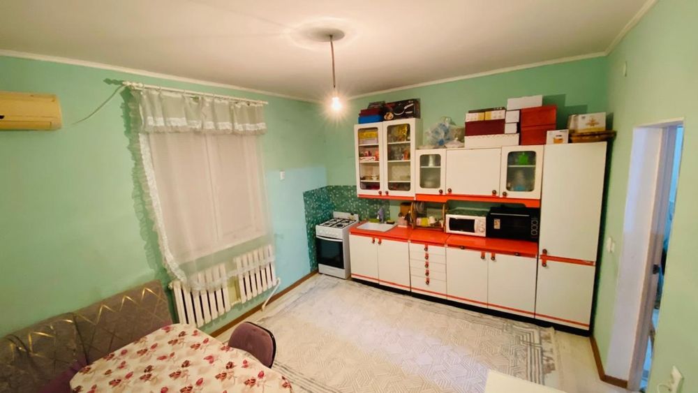 Барлық жағдайы жасалған үй сатылады.