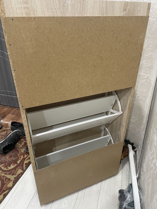 Обувница в отличном состоянии