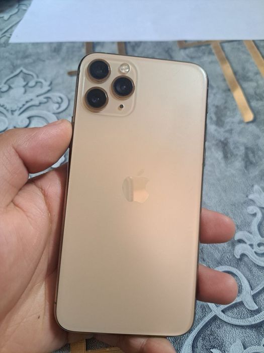 Iphone 11pro sotiladi