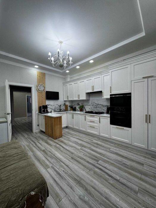 Продам 4х комн кв Альтаир с ремонтом