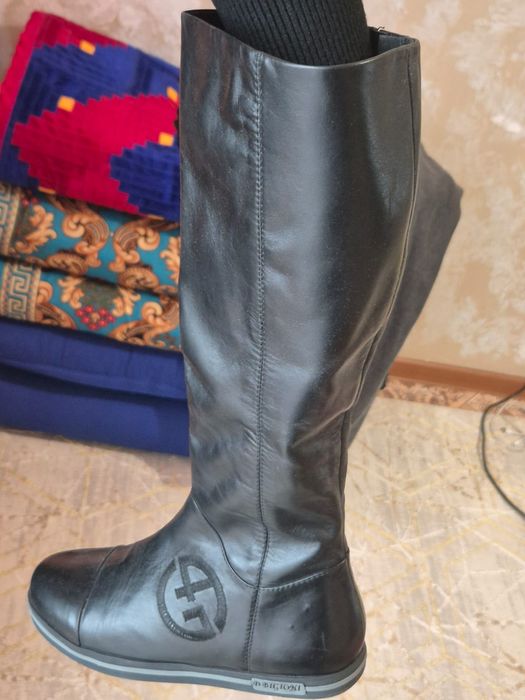 Кожаный етик 35 размер