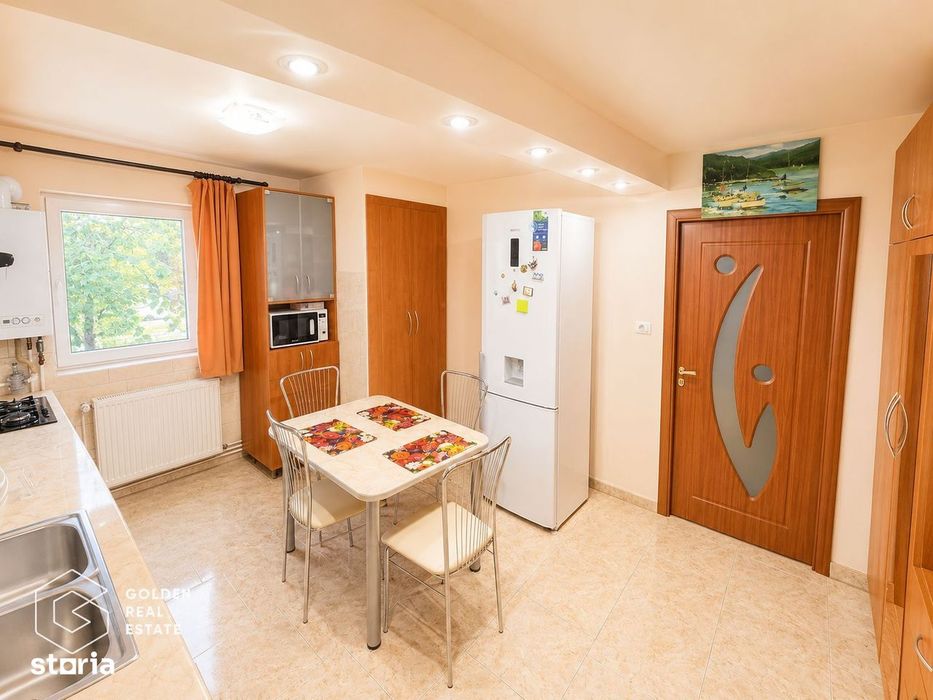 Apartament superb, 2 camere, etaj 1, C. Romanilor