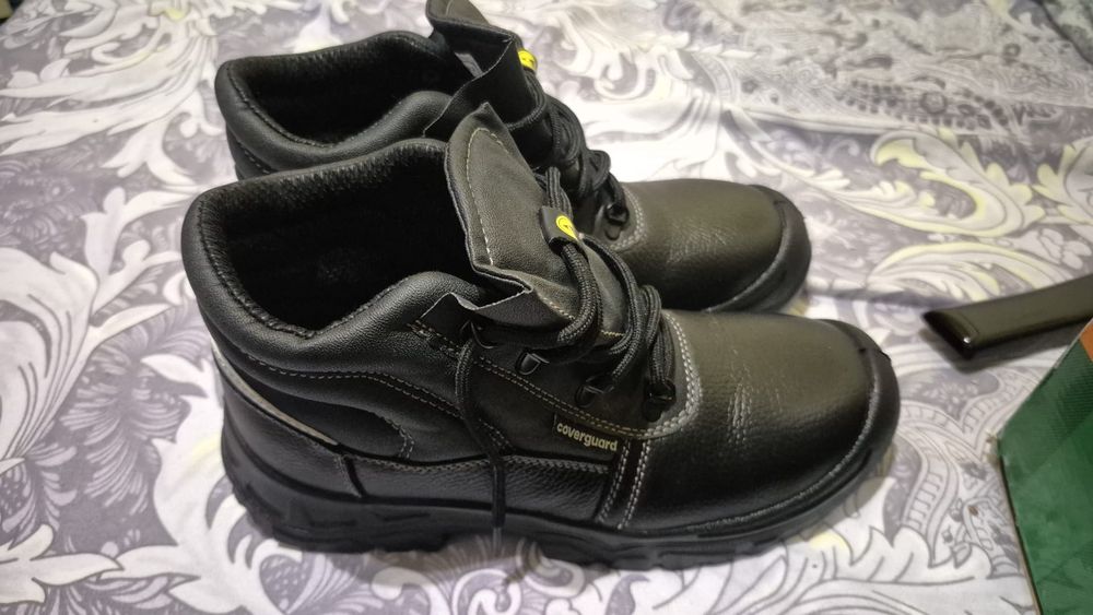 Bocanci de protecție