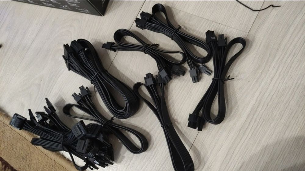 Блок питания Cooler Master MWE GOLD V2 1050W
