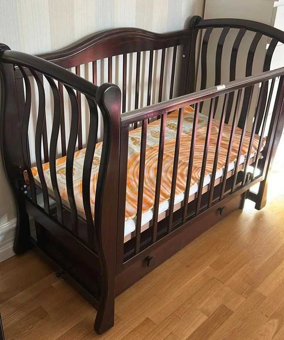 Кроватка детская