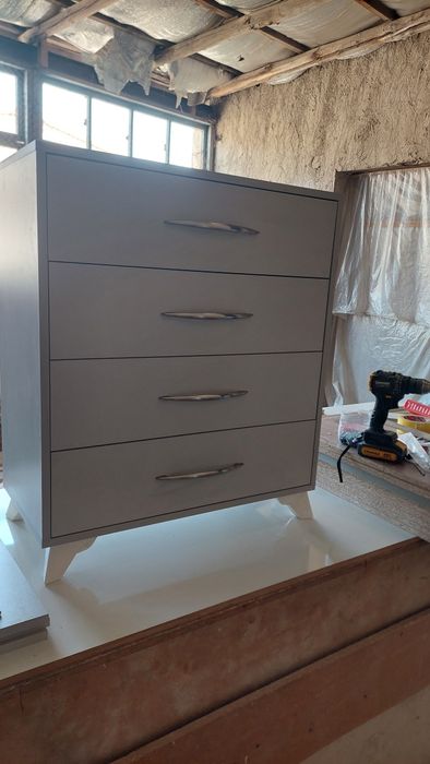 Камодлар сотилади