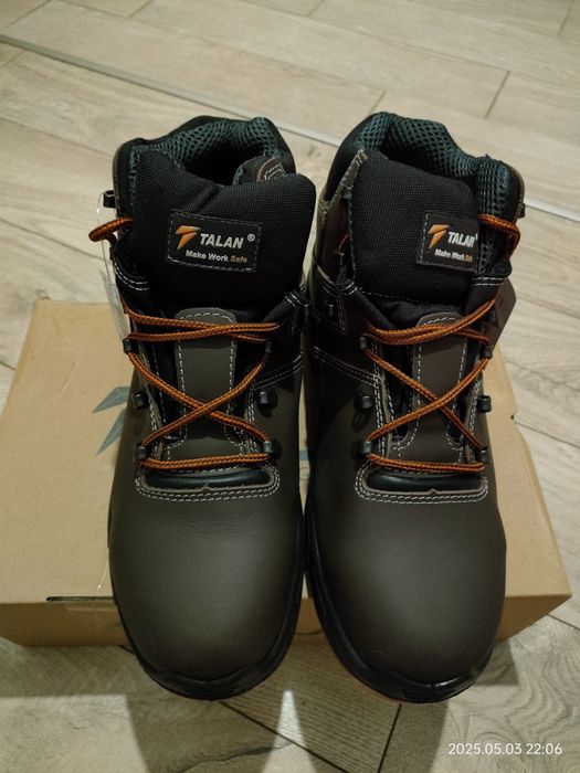 Ботинки защитные кожа