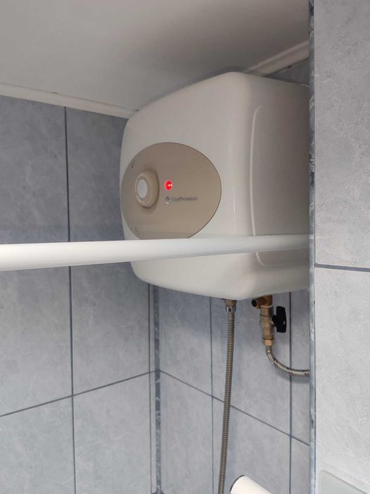 Boiler electric Chaffoteaux (Ariston) 15 Litri, 1200 W, nou. in garantie