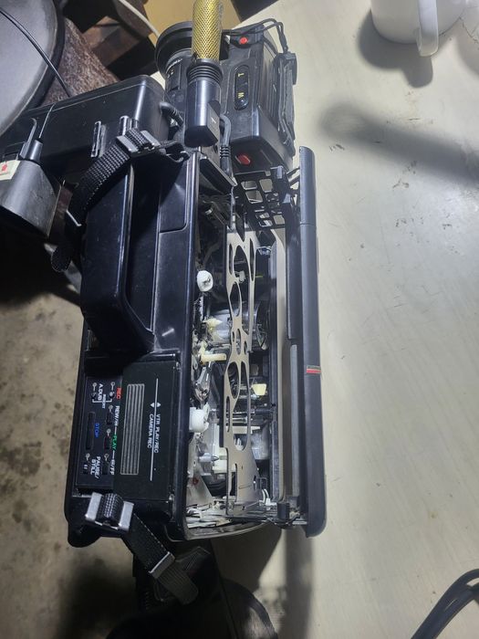 Продам ретро видео камера