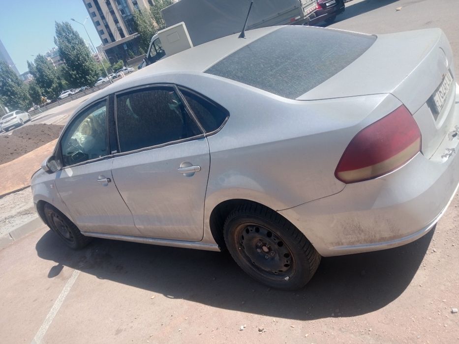 Volkswagen Polo 2015