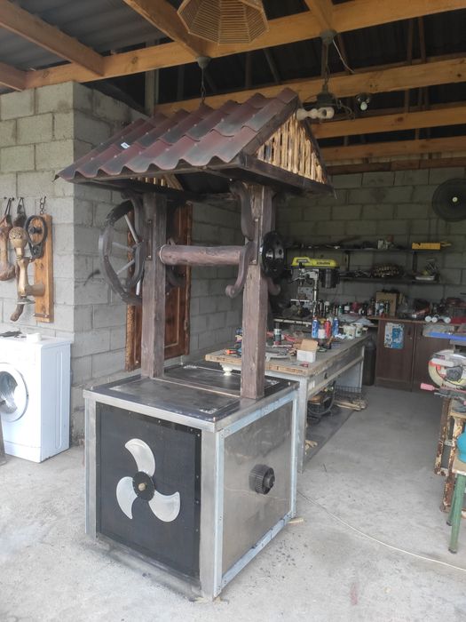 Декоративный колодец