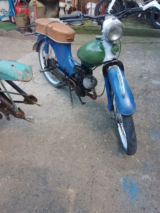 Vind motocicleta Carpați la  prețul de 1200 euro