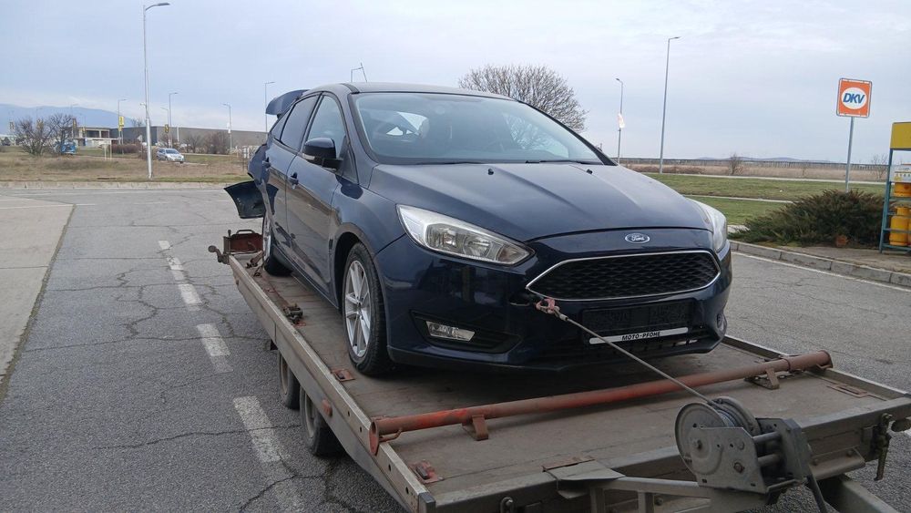 Ford focus si tranzit courier dezmembrez