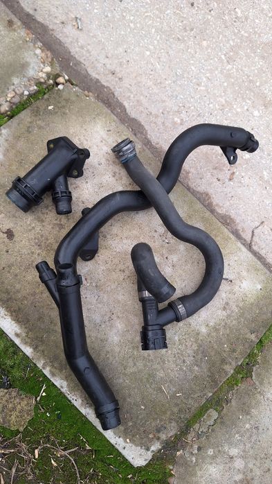 Динамо , компресор ,разпределителен вал и др.