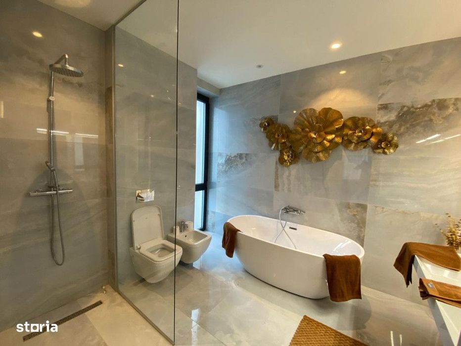 Vila individuala cu piscina exterioara si garaj | Erou Iancu Nicolae