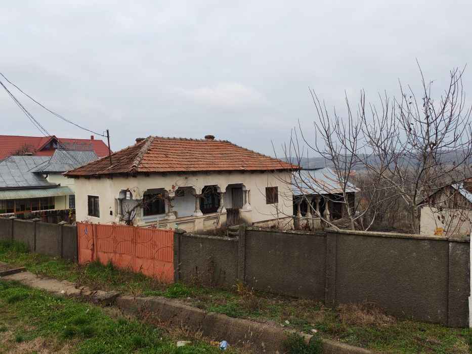 De vanzare - Casa batraneasca