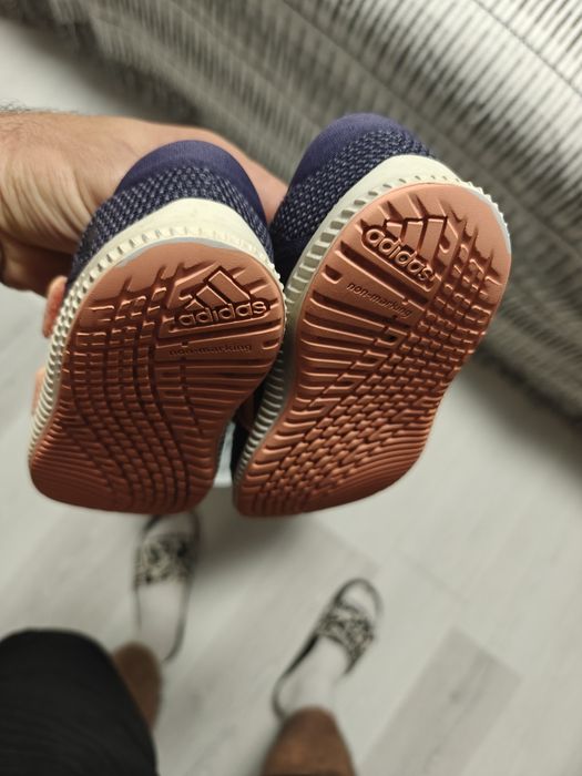 Детски маратонки 27 ми номер Adidas