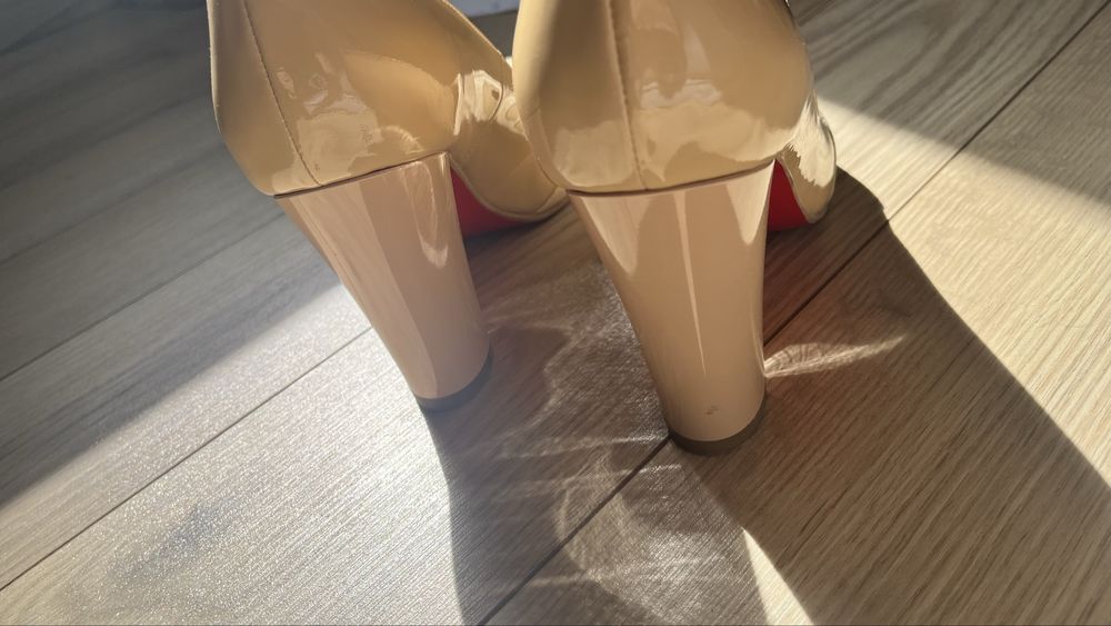 Pantofi eleganti piele , nude , marime 39,5