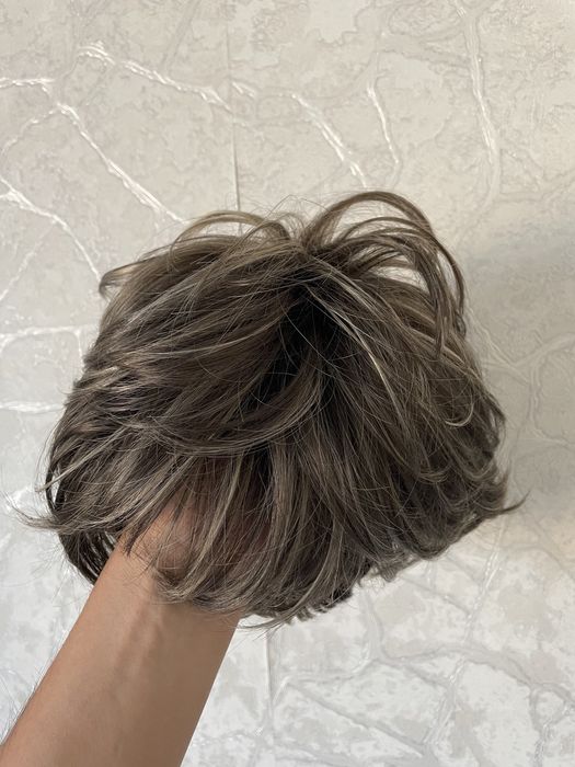 Срочно продается Парик женский