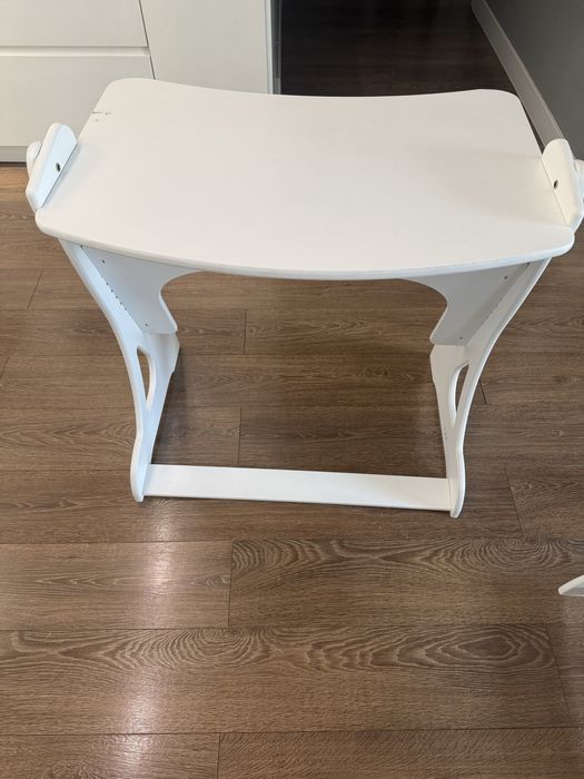 Детский стол для школьника