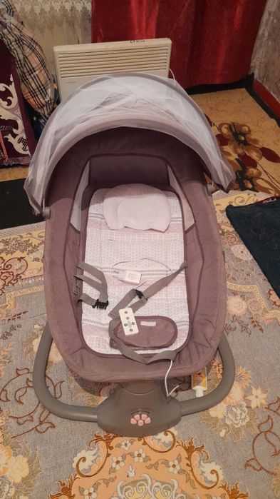 Шезлонги хорошом состаяния