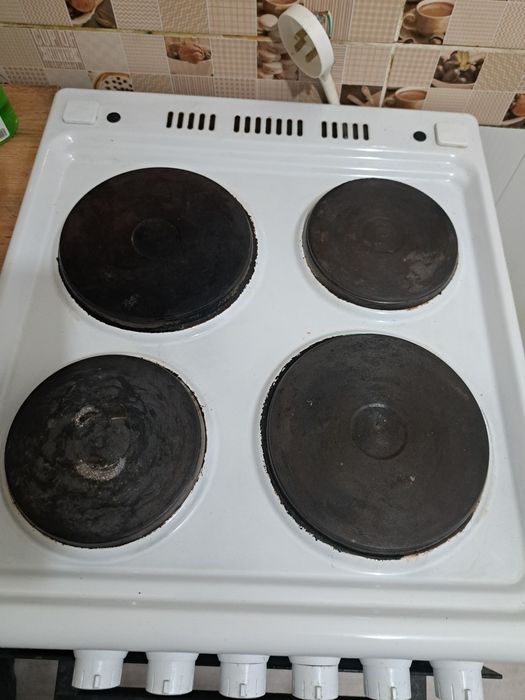 Продам электроплиту за 10к