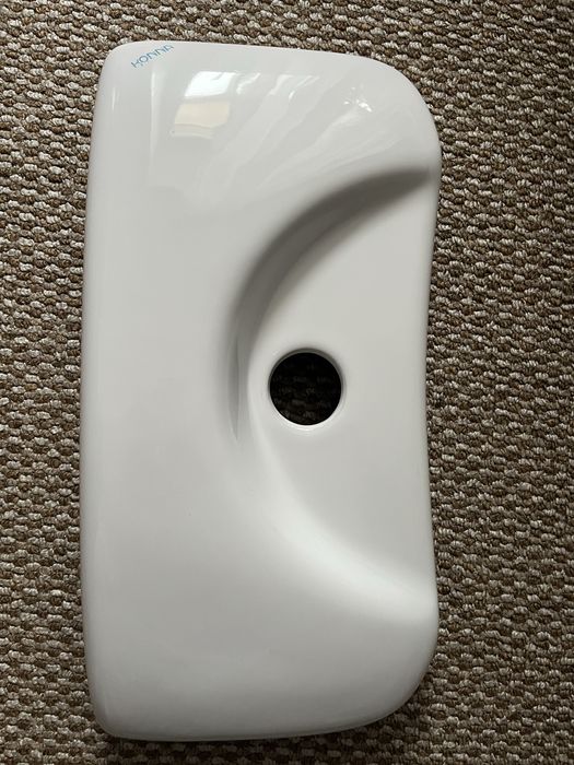 Продам крышку бачка унитаза