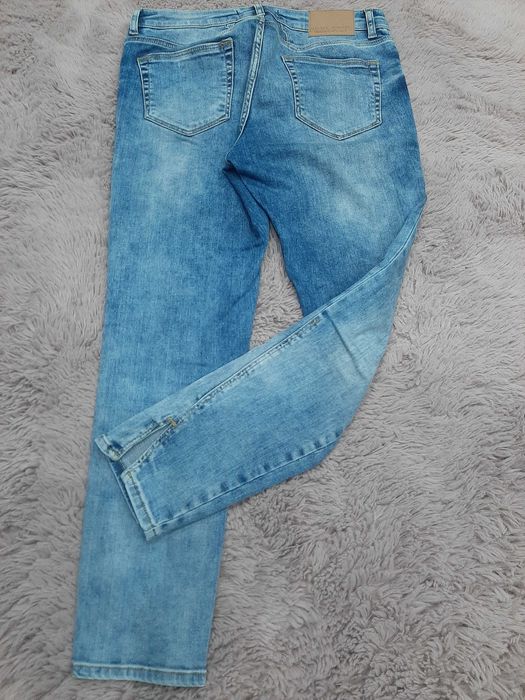 Vand blugi dama Zara, 38