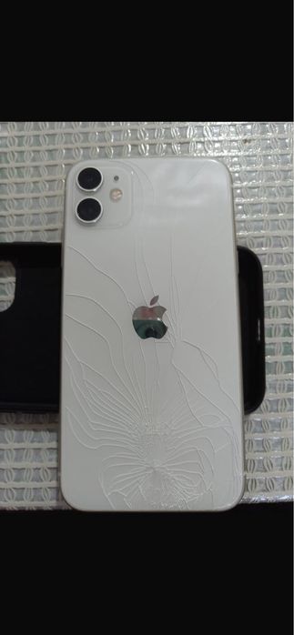 Айфон 11 128gb обмен