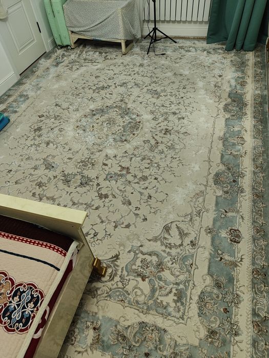 Кілемдер сатылады