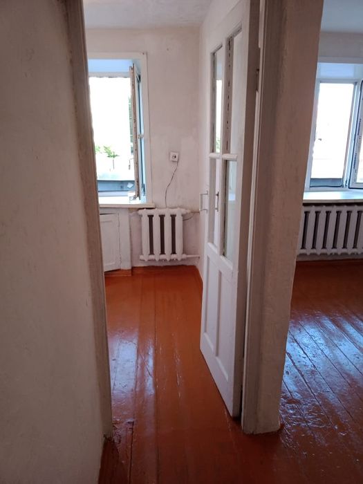 Продам 1 комнатную квартиру над супермаркетом Адал остановка 72 кварт. - Vista 3