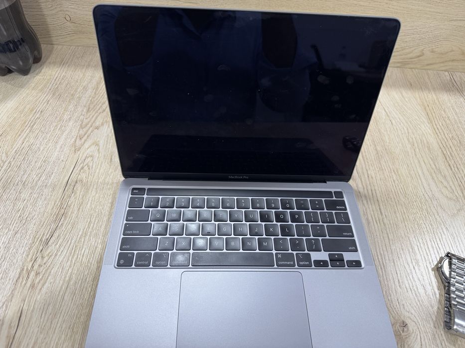 MacBook Pro M1 2020 8/256 GB