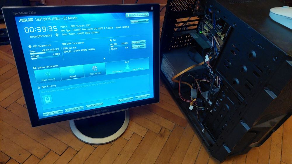 Настолен компютър