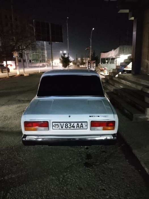 Автомашина 07 сотилади