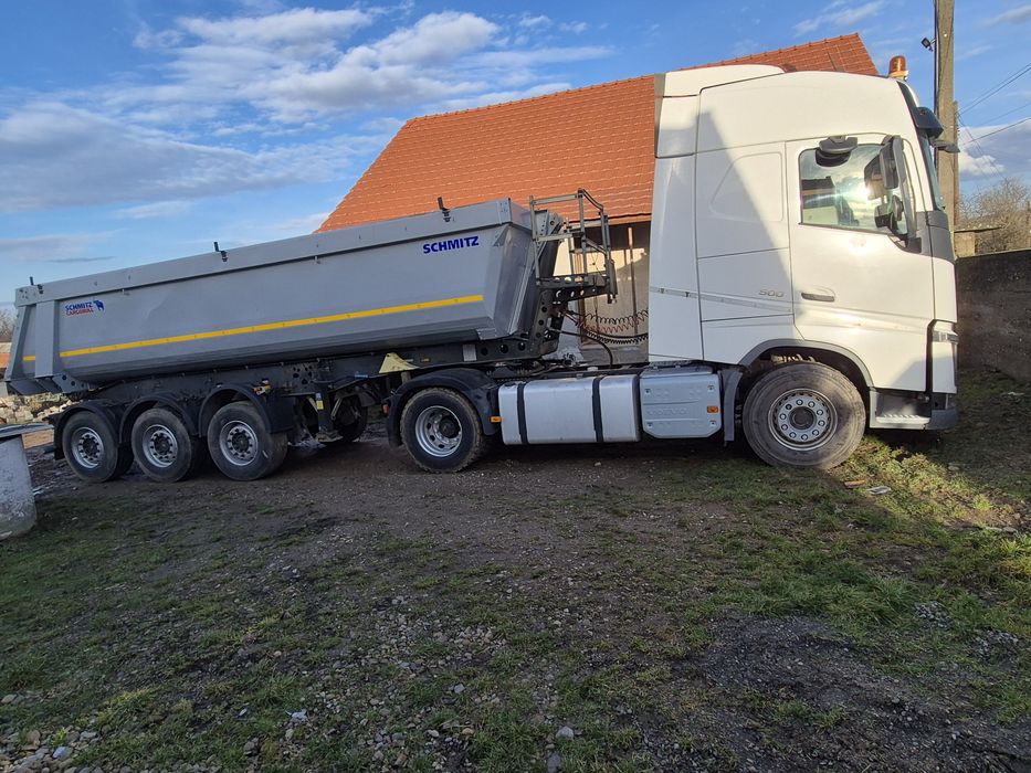 Ansamblu basculabil Volvo+ Schmitz