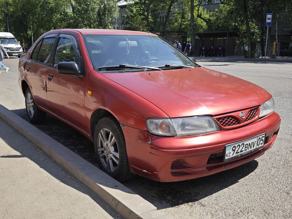 Nissan Almera 1.6 автомат