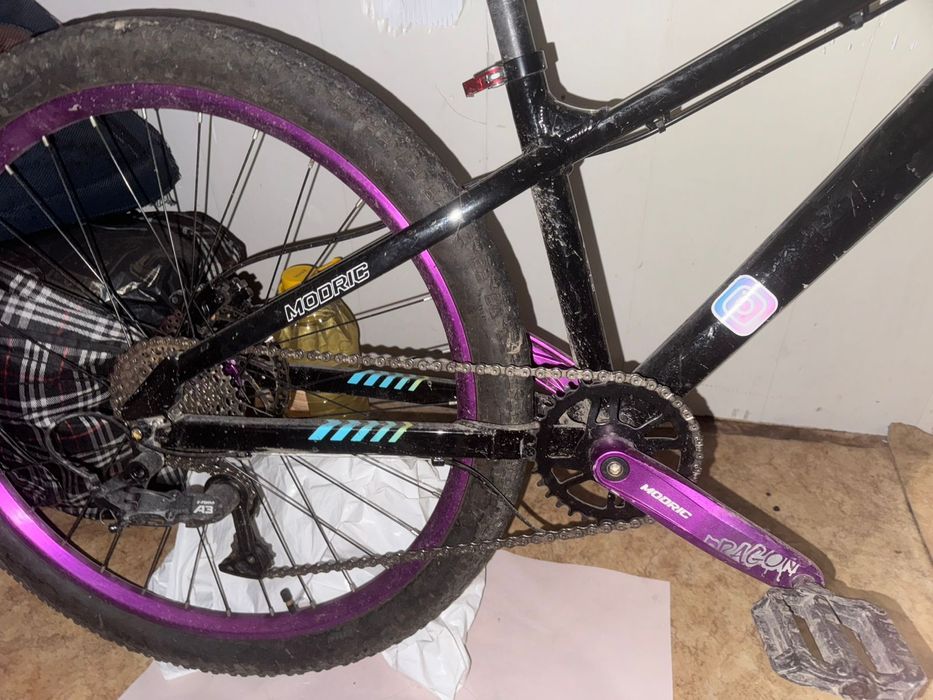 Велик Modric буу