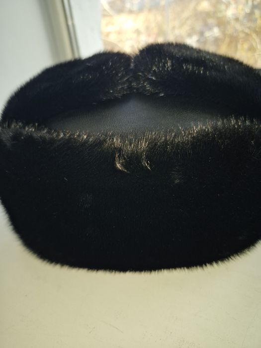 Продам новую норковую шапку - ушанку