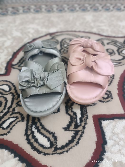 Bolalar krosovkasi orginal xitoy ,narxi bomba bomba