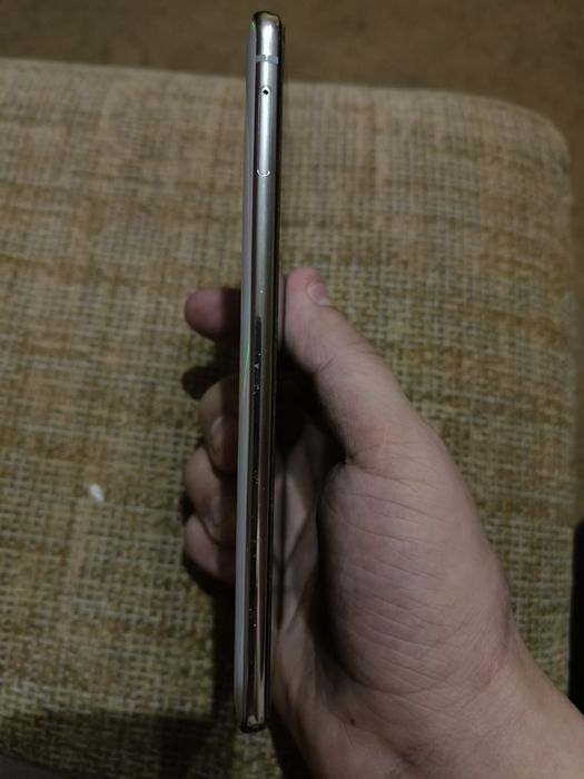 Обменяю Samsung s10 lite 6/128