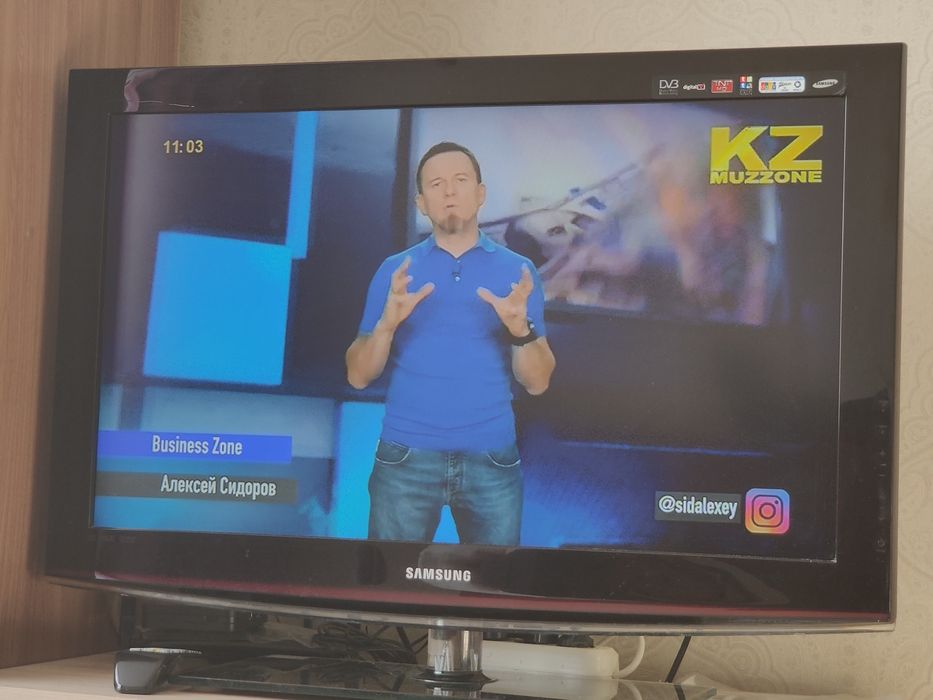 ТВ   " Samsung "